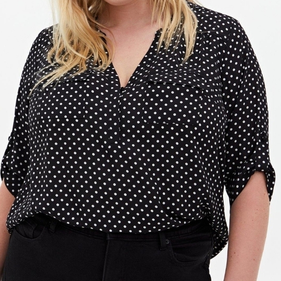 Torrid Harper Polka Dot Pullover Top - Picture 1 of 4